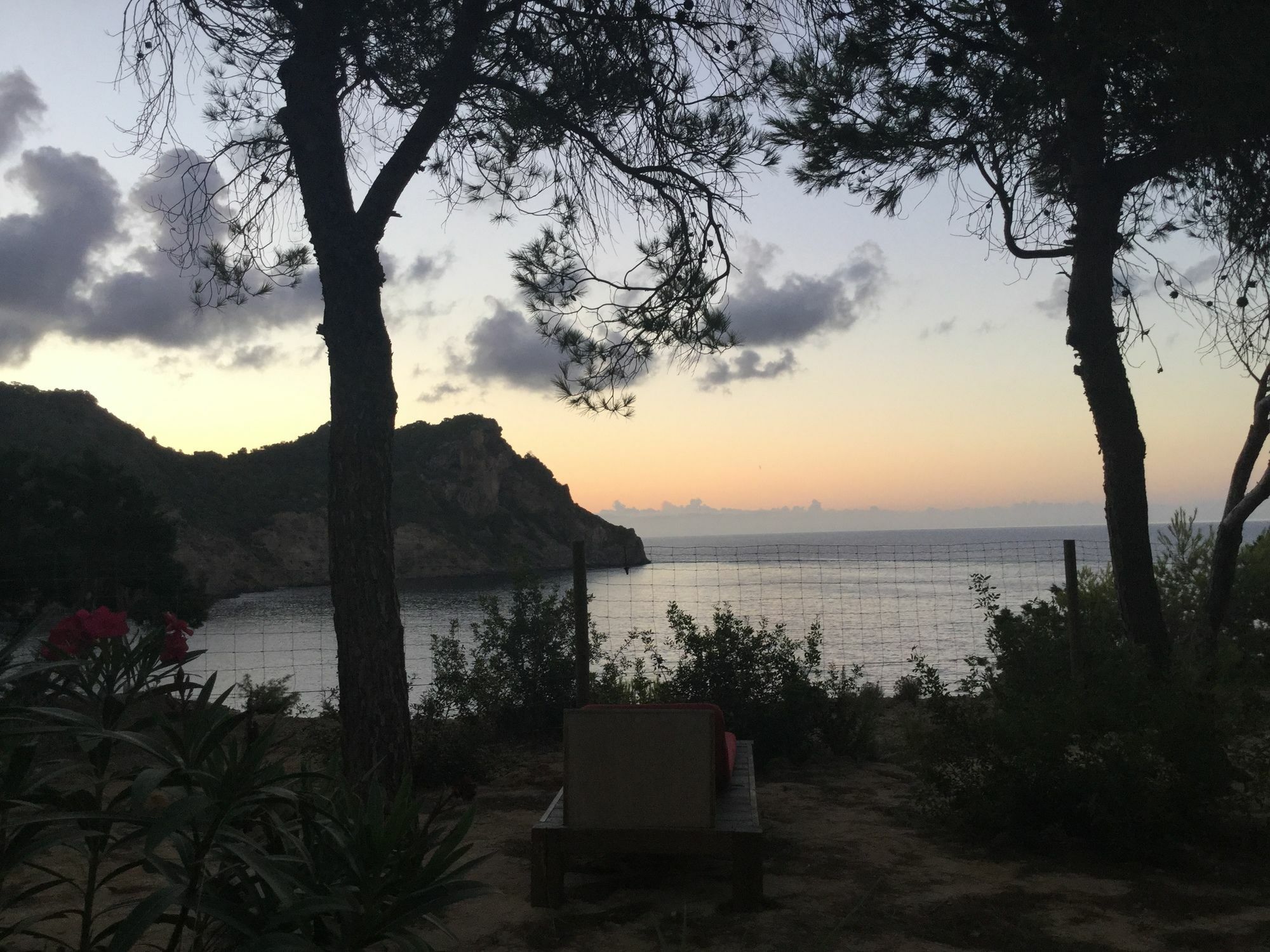 Hostal Cala Boix Эс-Кана Экстерьер фото