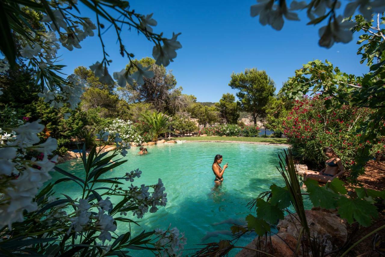 Hostal Cala Boix Эс-Кана Экстерьер фото