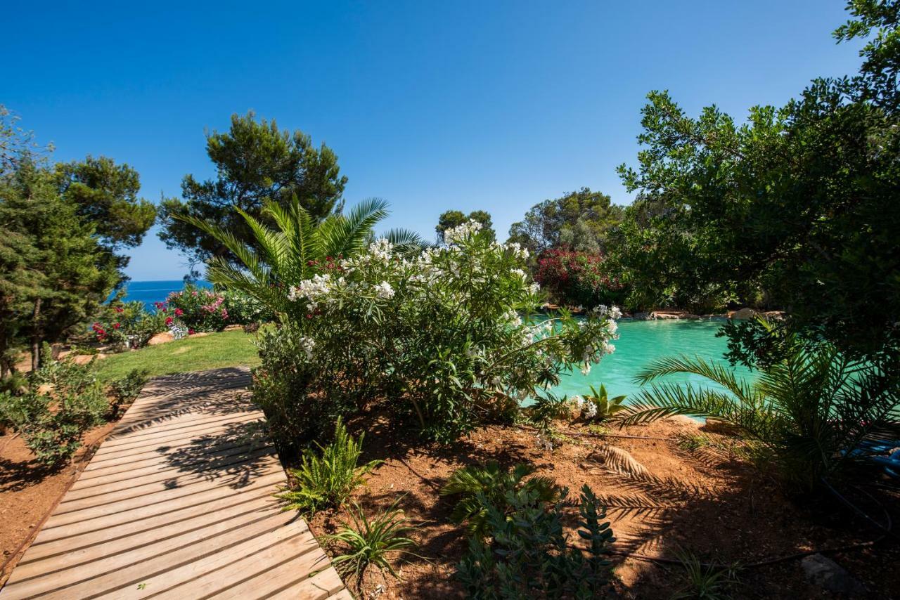 Hostal Cala Boix Эс-Кана Экстерьер фото